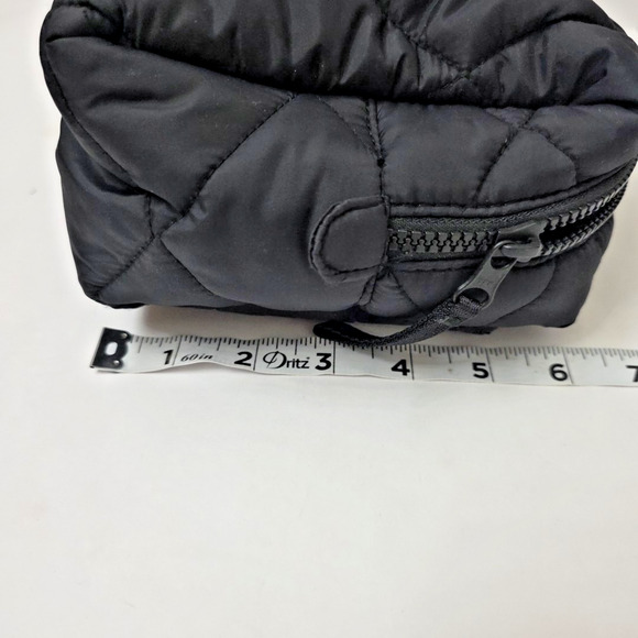 Vera Bradley Black Women's Outlet Ultralight Medium Cosmetic Toiletry Bag NWOT - Picture 7 of 7